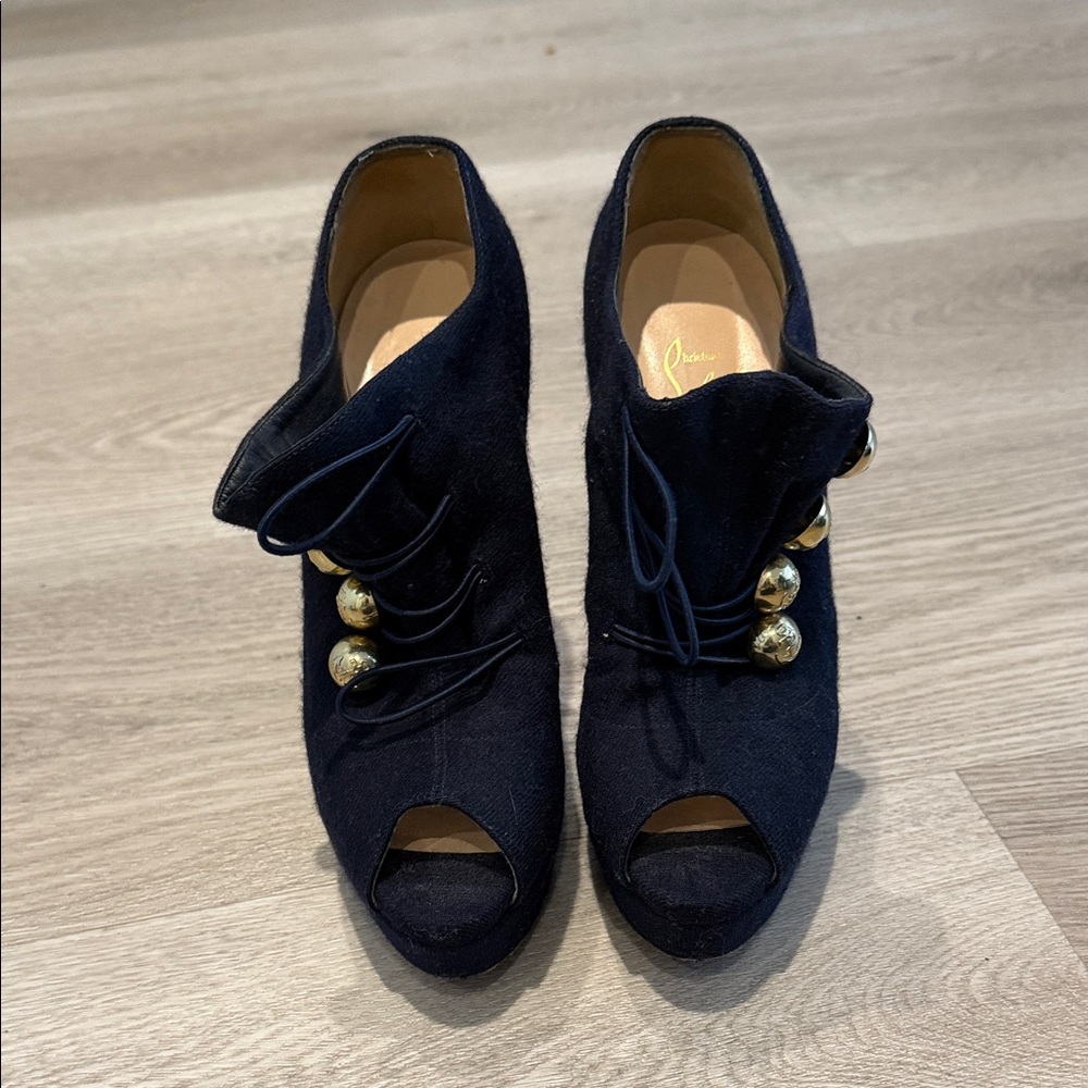 Christian Louboutin Navy Flannel "Loubout" 150 Peep-Toe Booties - Picture 2 of 8